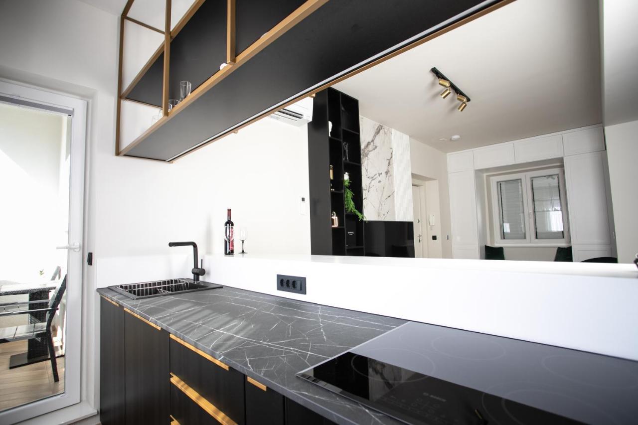 ספליט Prestigious Downtown Apartment מראה חיצוני תמונה